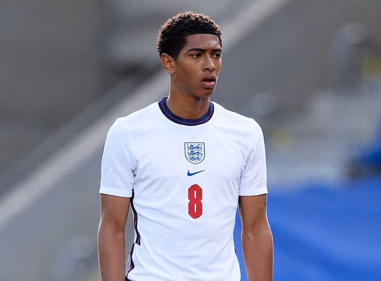 马卡：维尼修斯的地位不可撼动，他是皇马唯一能改变战局的人