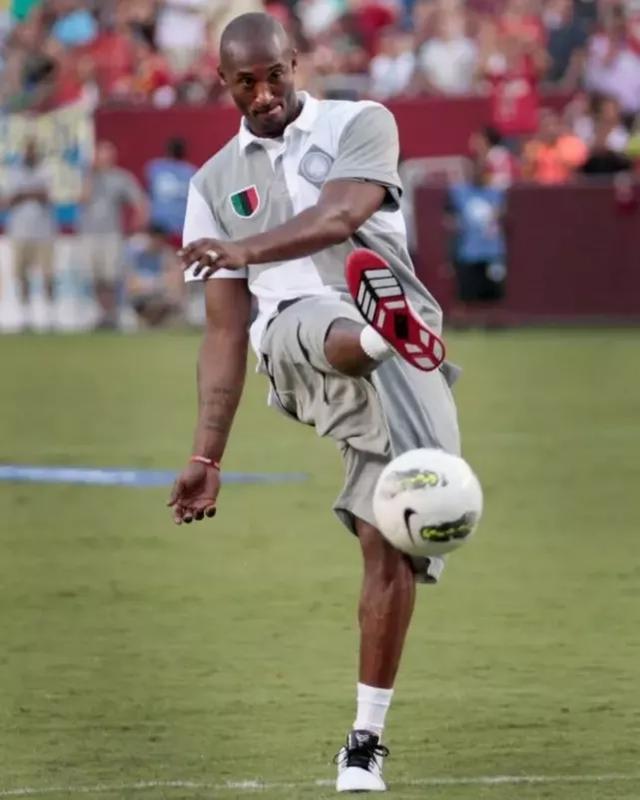 马卡：C罗将合伙在马德里开办夜总会，合伙人是夜场大亨