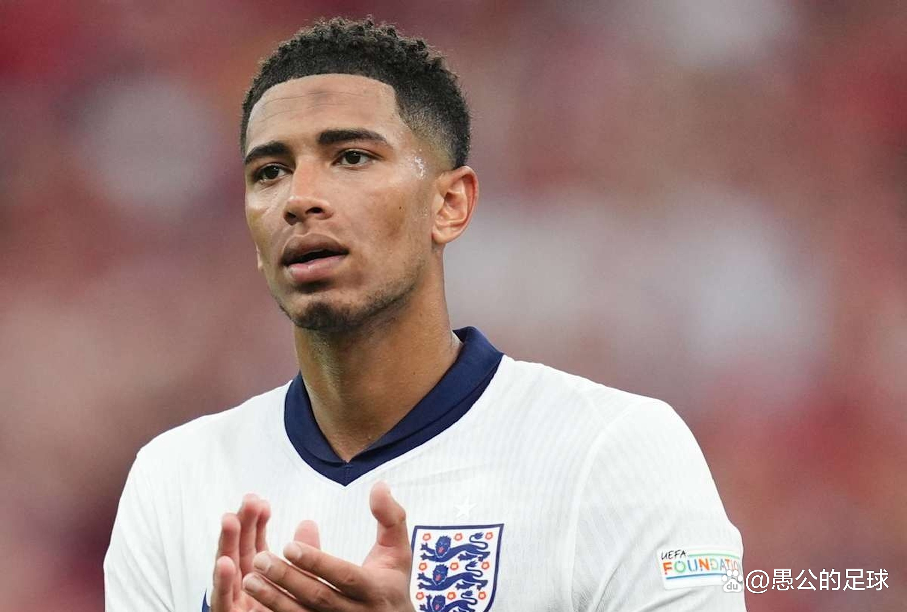 跟队：孙兴慜将留在韩国，以便于完成加盟洛杉矶的转会